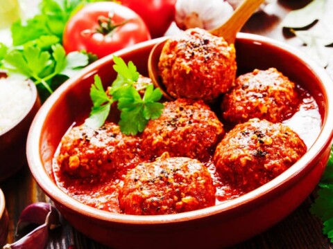 Boulette de viande à la sauce tomate