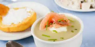 Soupe aux poireaux et saumon
