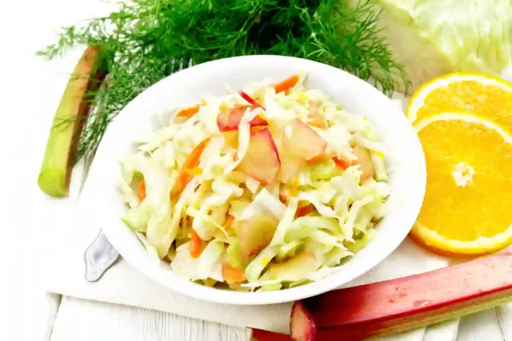 salade de chou et rhubarbe