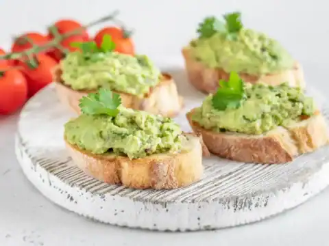 Toasts à l'avocat