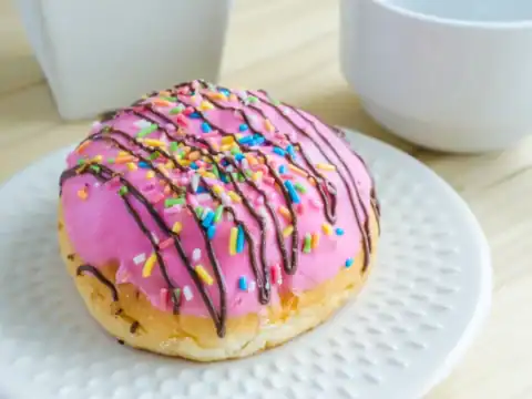 Donuts au glaçage rose