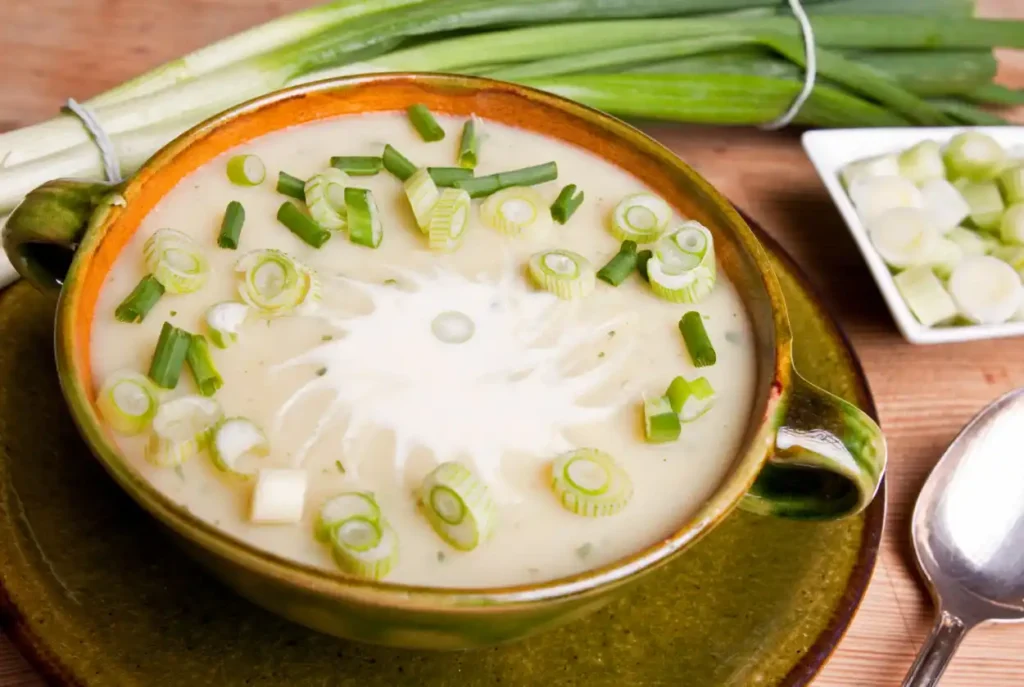 Velouté de poireaux pommes de terre et oignons