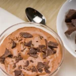 Mousse au chocolat onctueuse et légère
