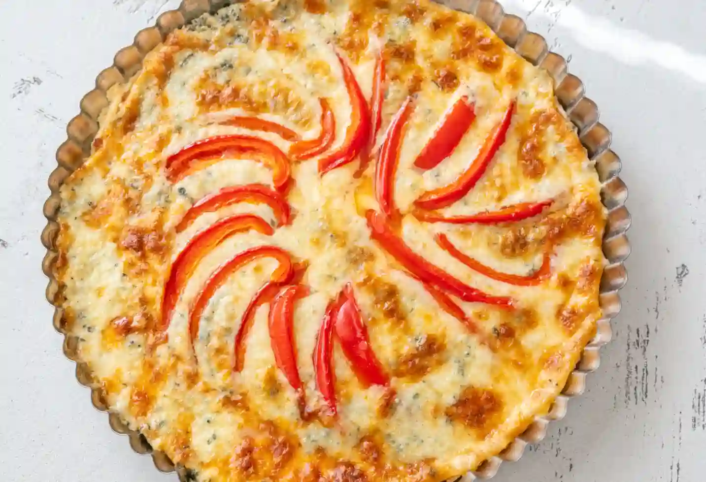 Tarte au fromage et poivrons rouges