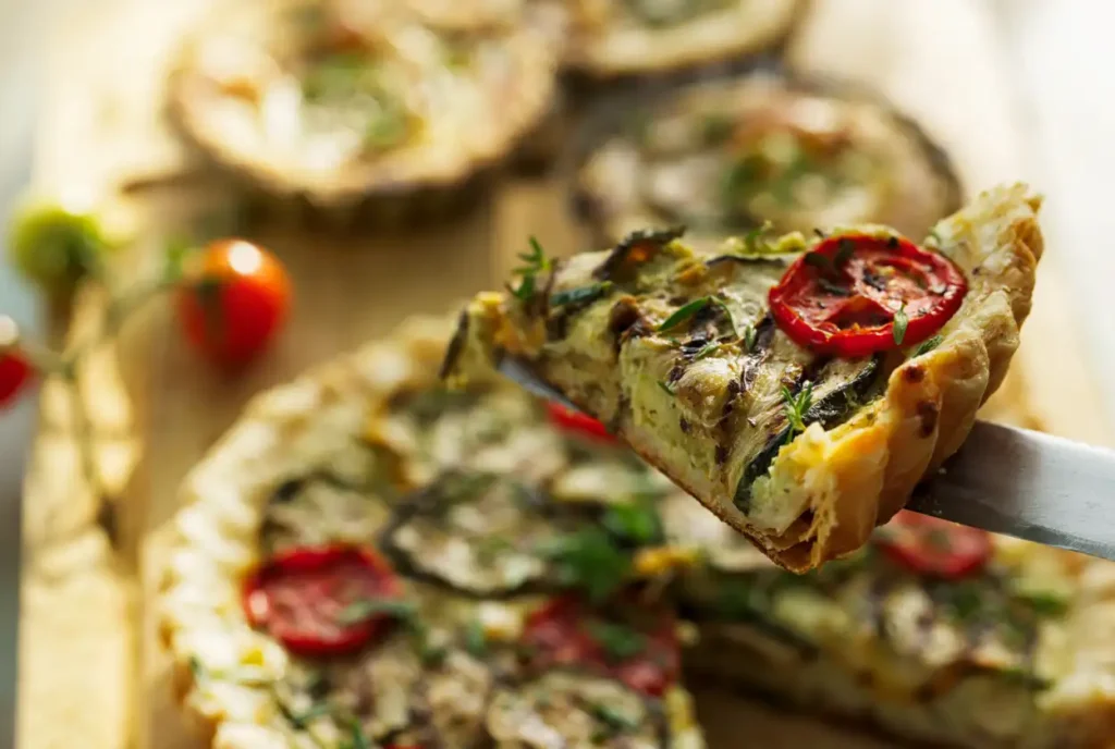 Tarte aux courgettes herbes fraîches et tomates cerises