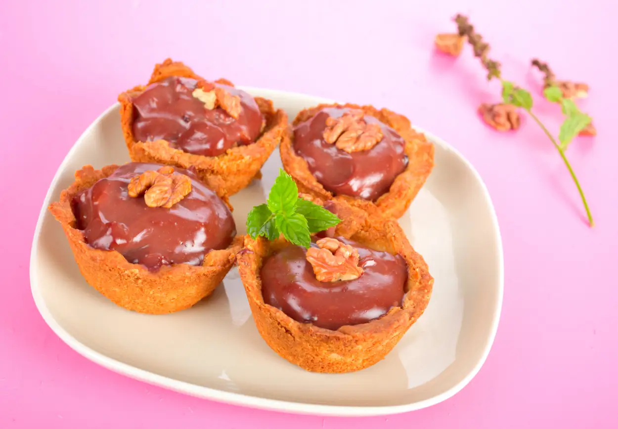 Tartelettes au chocolat et aux noix