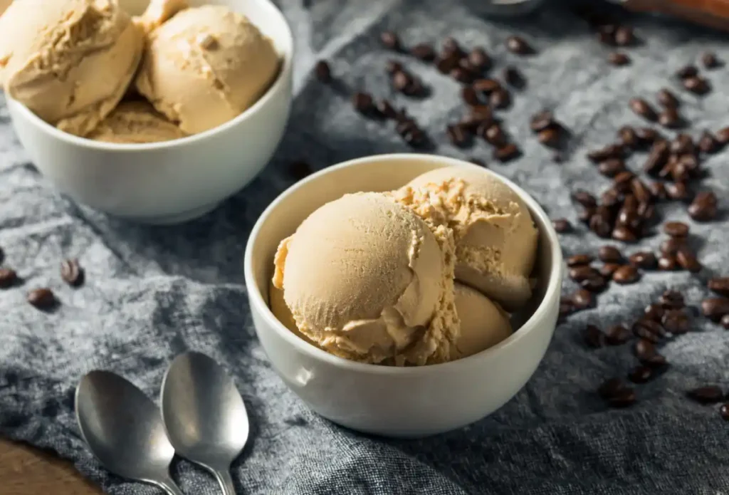 Crème Glacée au Café Maison