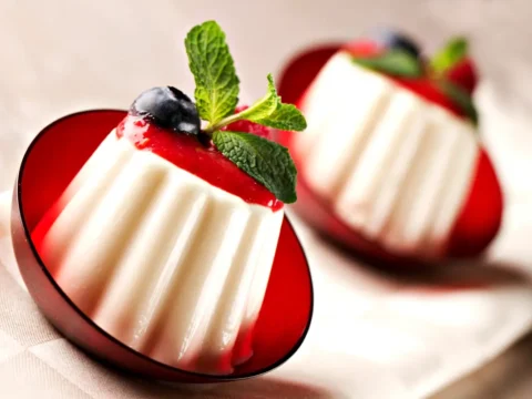 panna cotta coulis de fruits rouges
