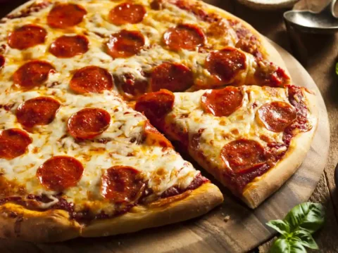 Pizza tomate fromage